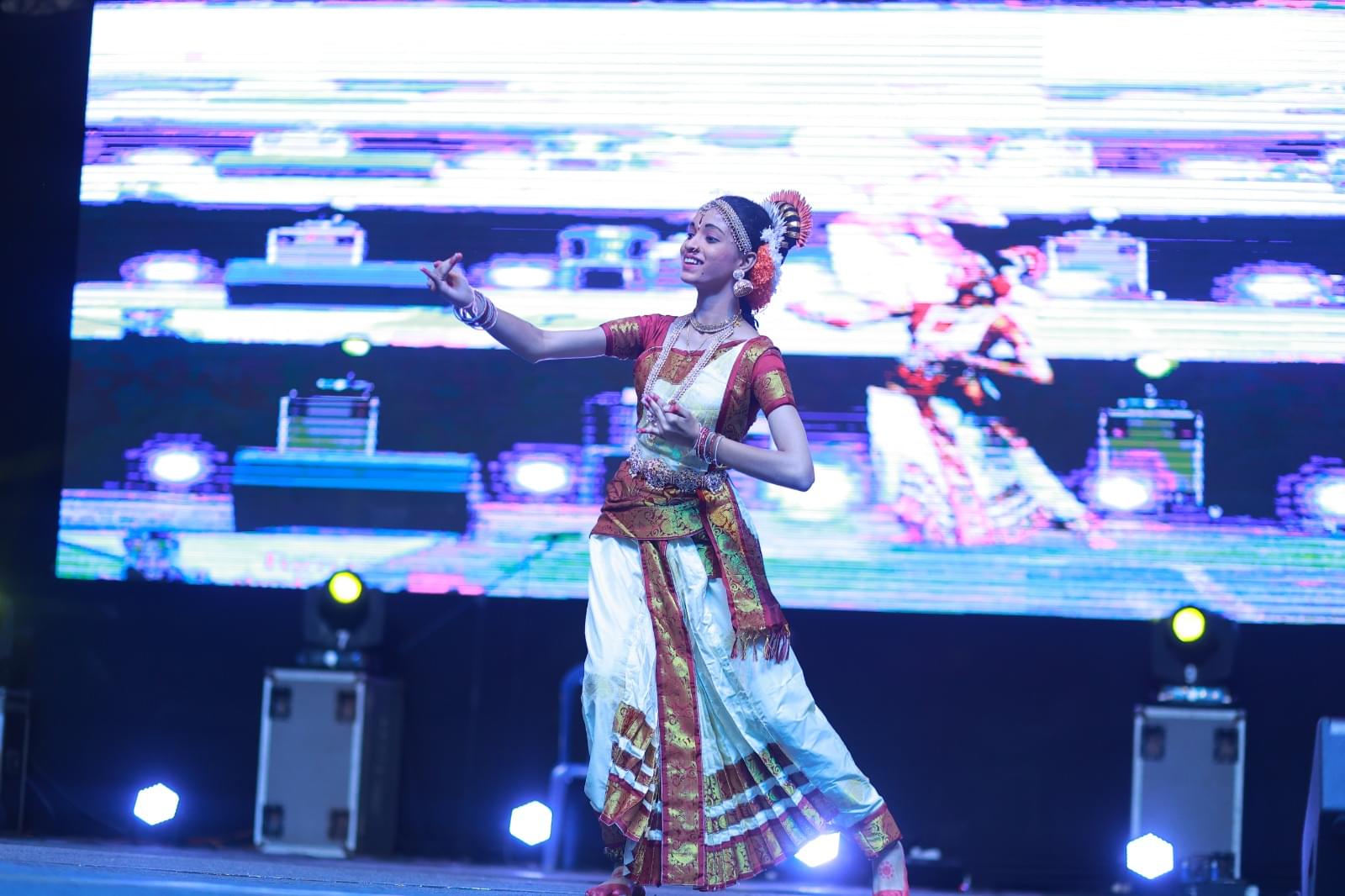 Godavari Global University Cultural Events photo 7